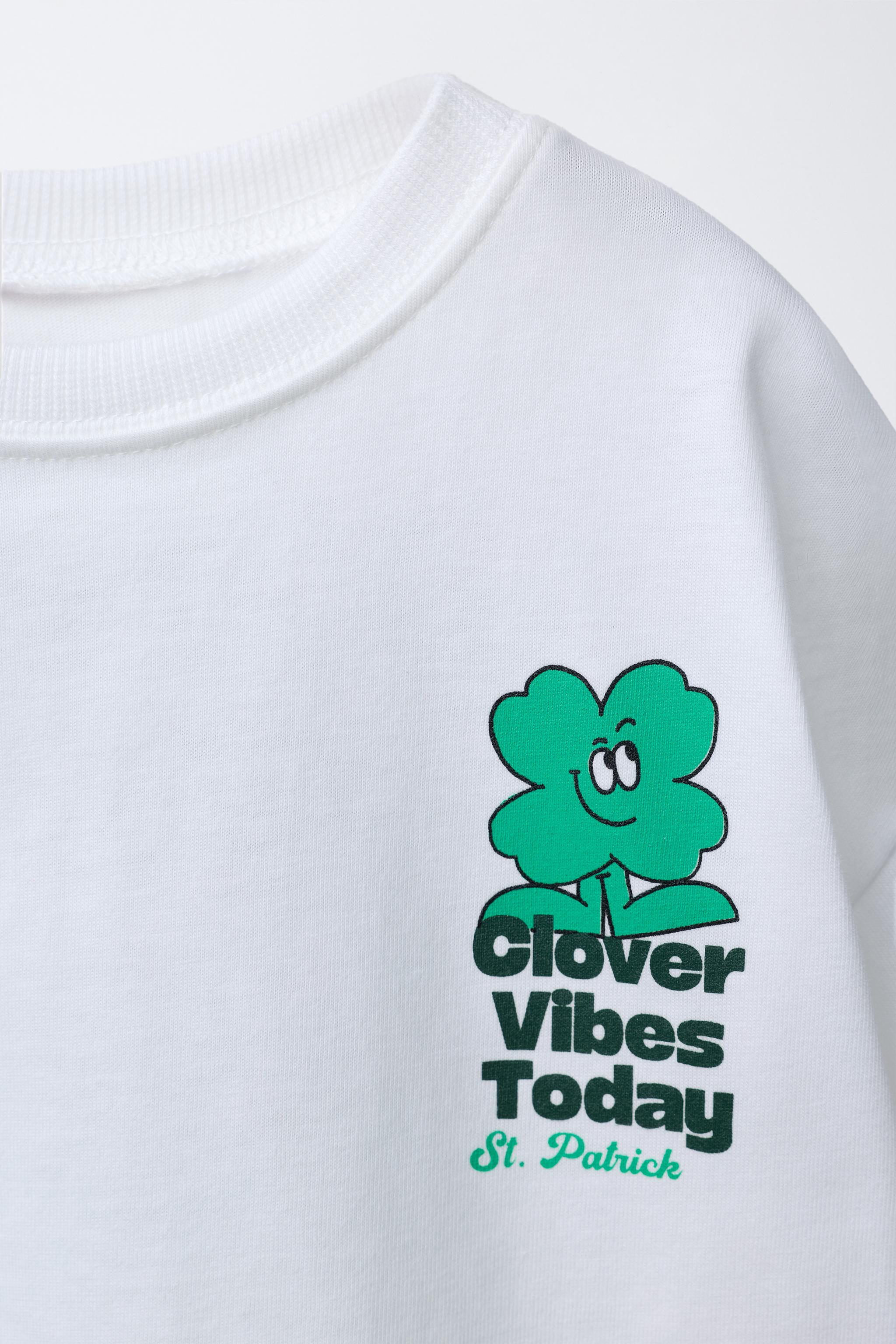 TEXT AND CLOVER PRINT T-SHIRT